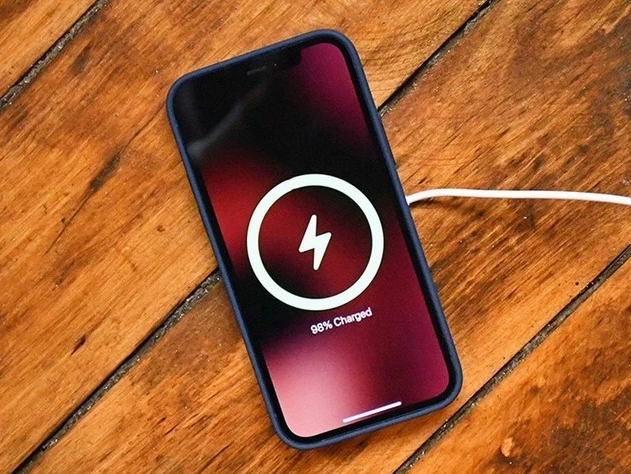 高平苹果手机维修分享iPhone 12可以随便充电吗 